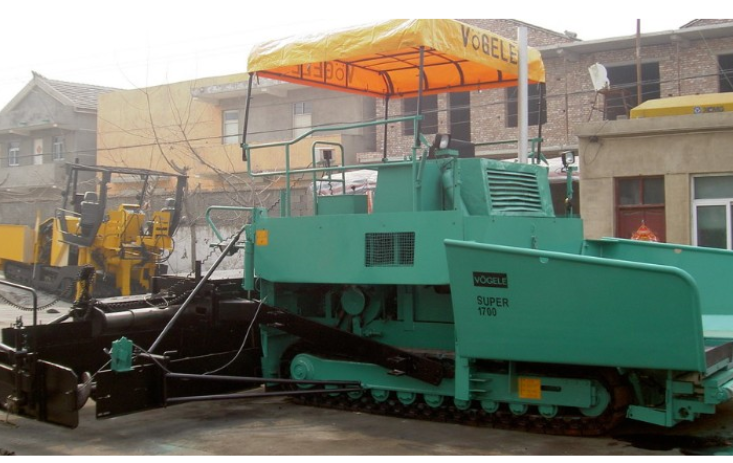 福格勒2100-2摊铺机_副本